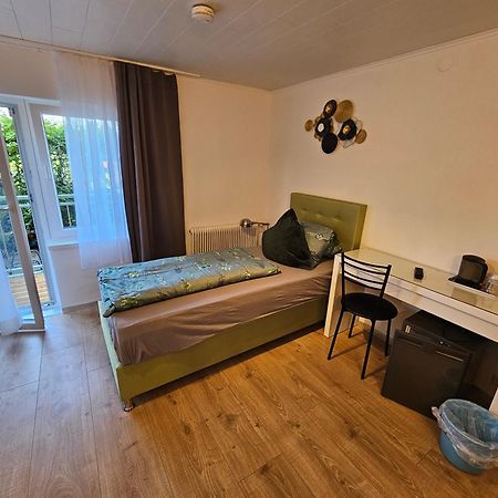 Pension Waldesruh Velden am Wörthersee Buitenkant foto