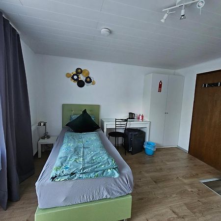 Pension Waldesruh Velden am Wörthersee Buitenkant foto