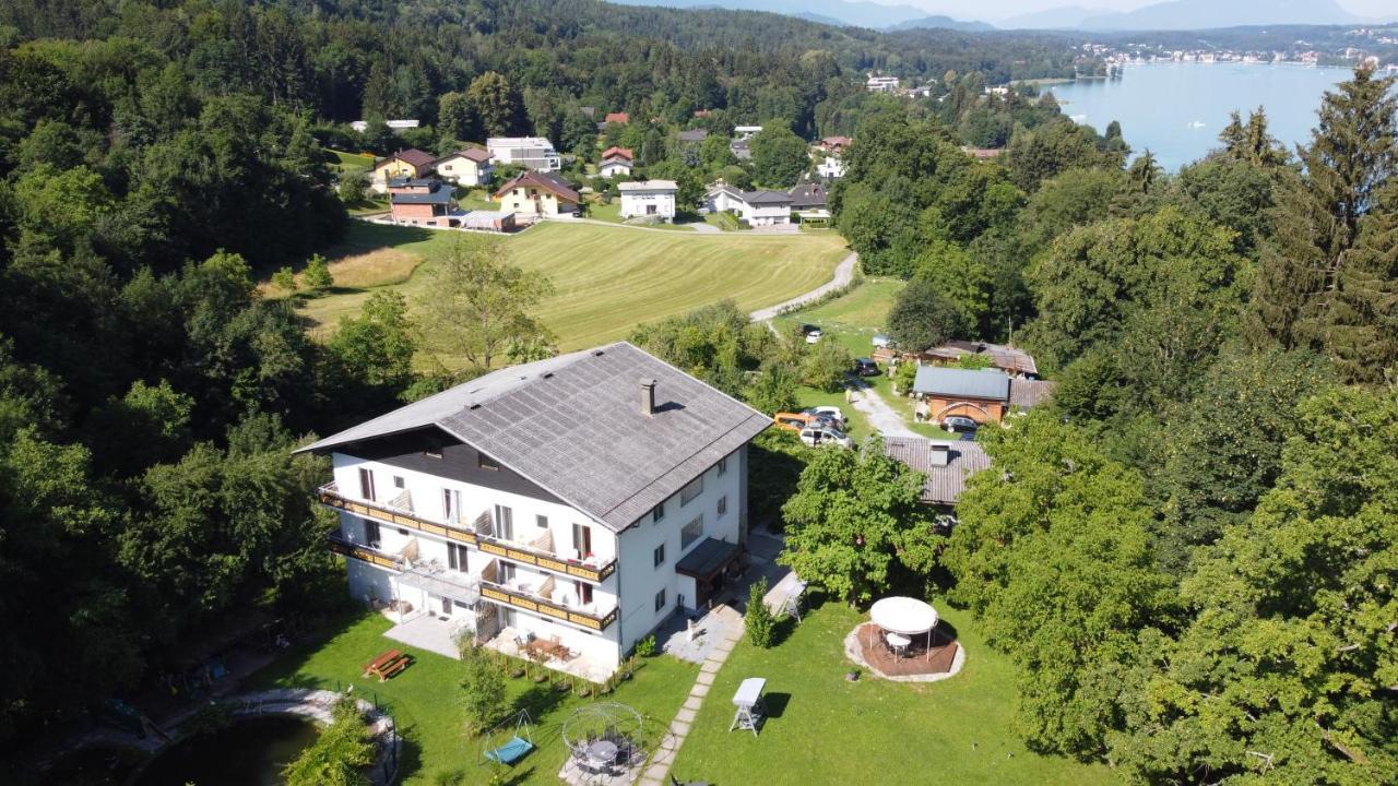 Pension Waldesruh Velden am Wörthersee Buitenkant foto