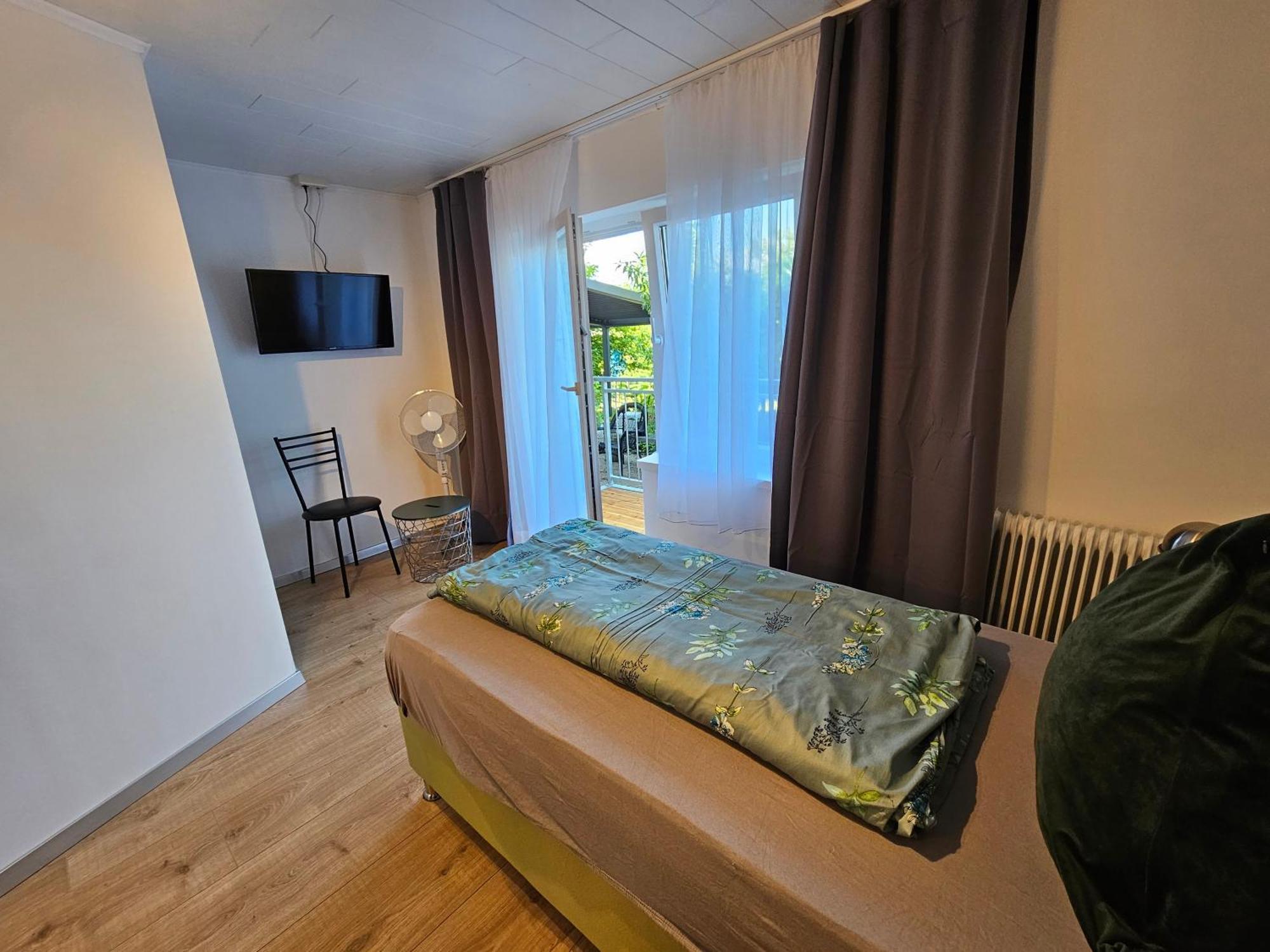 Pension Waldesruh Velden am Wörthersee Buitenkant foto