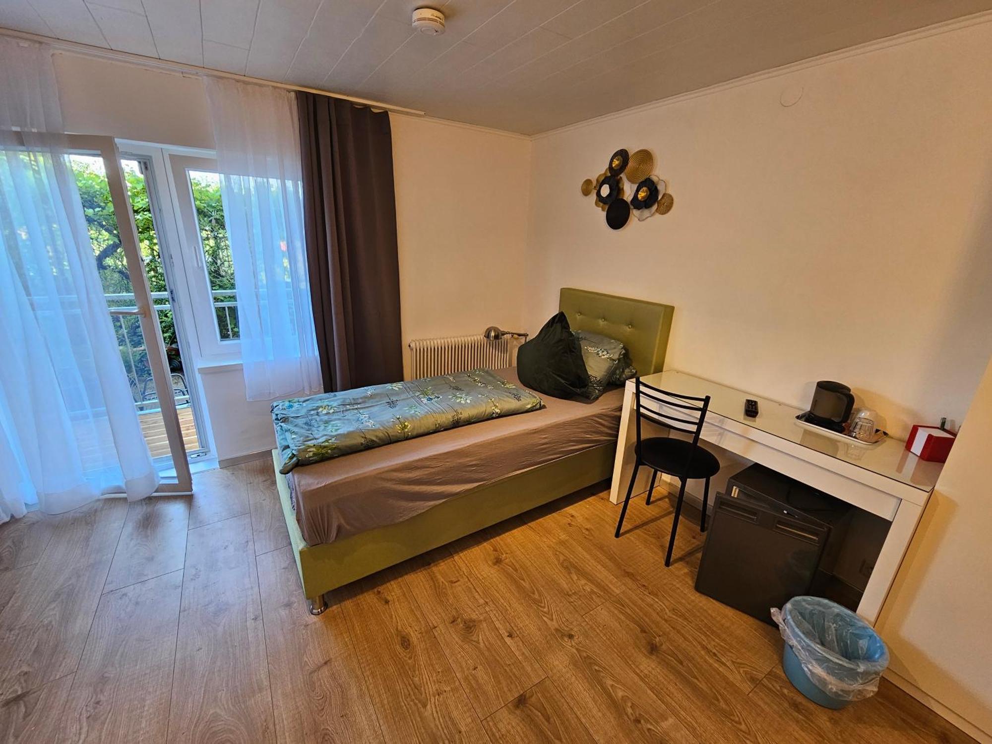 Pension Waldesruh Velden am Wörthersee Buitenkant foto